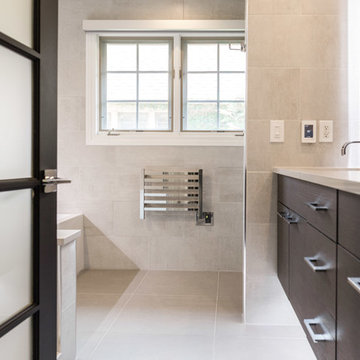 Lighting Play in a Master Bath
