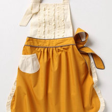 Aprons for Alum