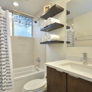Tree+House Guest Bath
