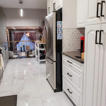 Modern Chic Kitchen