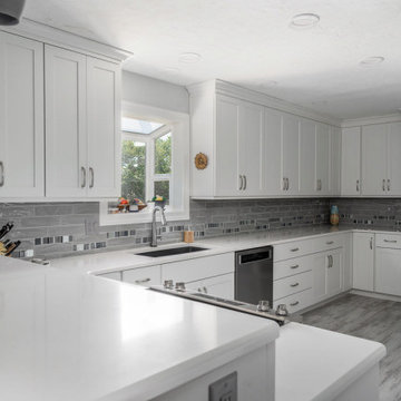 Aram Kitchen