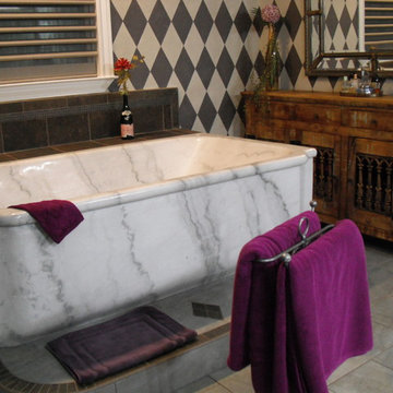 Moon White Marble Tub