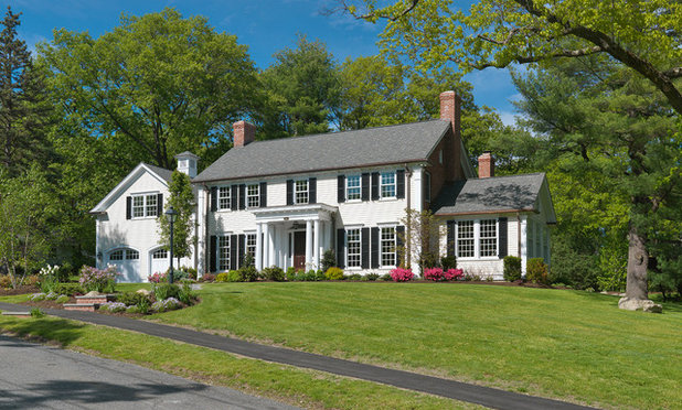 Traditional Exterior by Jan Gleysteen Architects, Inc