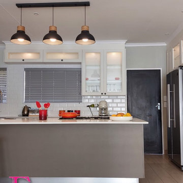 Sophisticated Two-tone Kitchen