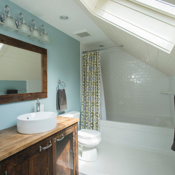 Rustic Contemporary Bathroom
