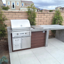Outdoor Kitchen Space