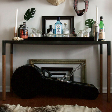 My Houzz: Classic Black and White Design in a Chicago Condo