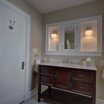 Craftsman Bathroom