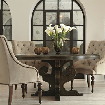 Bernhardt Villa Medici Round Dining Table
