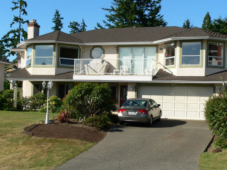 Specialty Shingle Roofs
