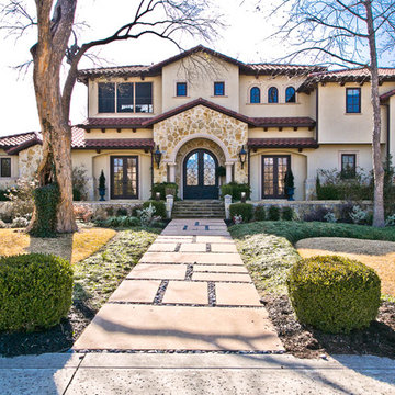 AD James Custom home finished in Lakewood