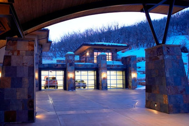 Mountain style exterior home photo in Salt Lake City