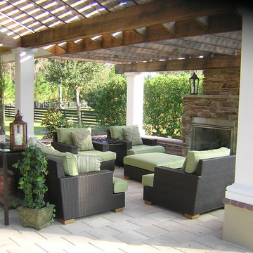 Outdoor Living Room in the Tropics