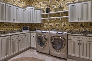Photo of a laundry room in Louisville.