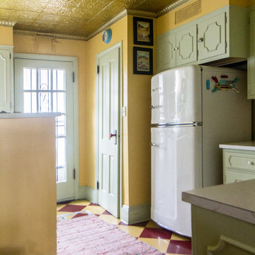My Houzz: Vibrant Victorian Row House With Midcentury Style