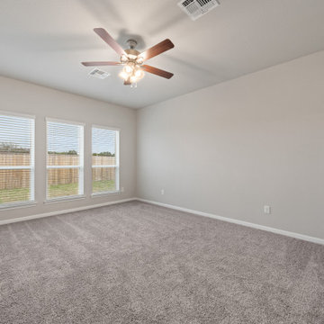 Holly - Bedroom 1