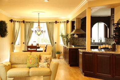 Home design - traditional home design idea in Orange County