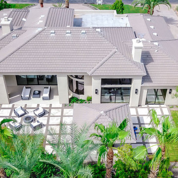 EXTERIOR / LANDSCAPE / BACKYARD