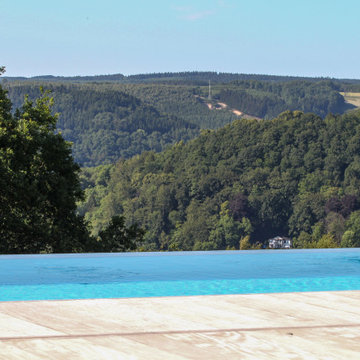 Selezione di piscine a sfioro
