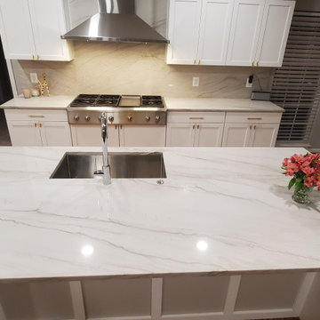 Kitchen Countertop with Full Height Backsplash