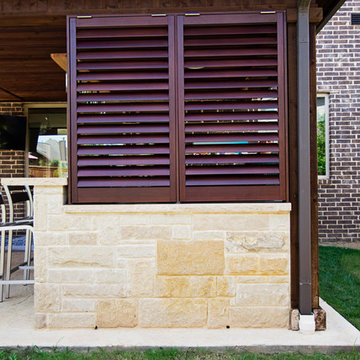Moveable Aluminum Bahama Shutters