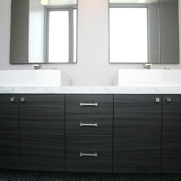 Modern Gray Bathroom
