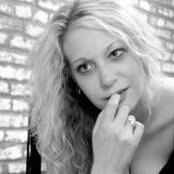 Laura Lee's photo