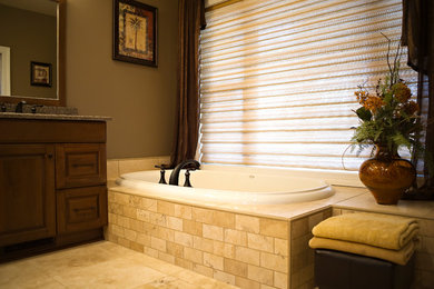 Example of a classic bathroom design in Milwaukee