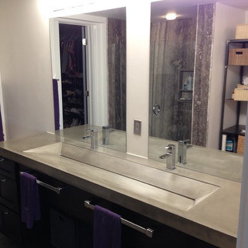 Tampa Loft Concrete Trough Sink