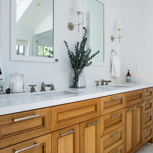 75+ Bäder mit bodengleicher Dusche und Einzelwaschbecken Ideen & Bilder