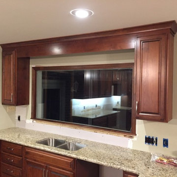 Diamond Reflections Whiskey Black Kitchen