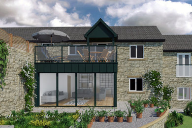Ejemplo de fachada de casa bifamiliar minimalista pequeña de dos plantas con revestimiento de metal