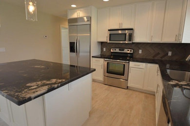 Inspiration for a modern kitchen remodel in Phoenix