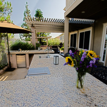 Outdoor Kitchen