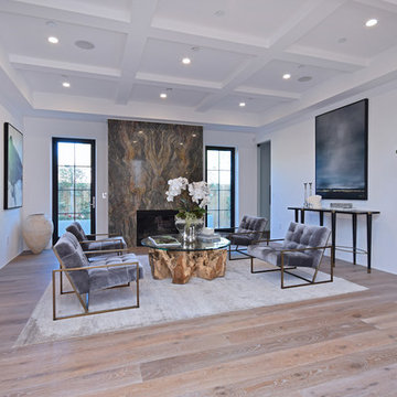 FARMHOUSE IN ENCINO