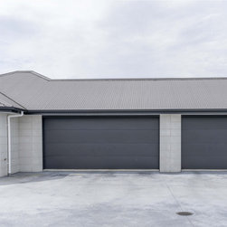 Premier Mansion Brick in White - Products