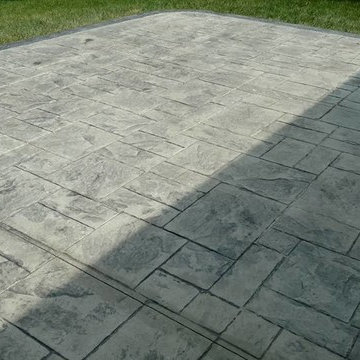 Aldie stamped concrete patio
