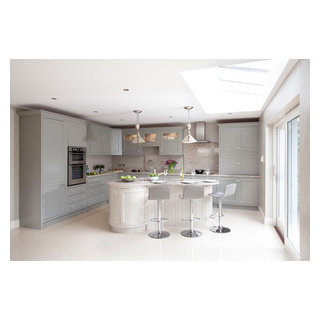 Rathfarnham - Transitional - Kitchen - Dublin - by Shalford Interiors ...