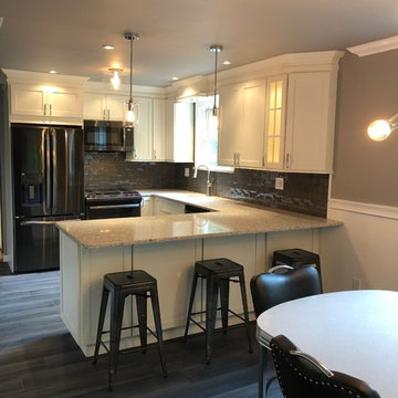 Kitchen Grey/White