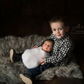 Lora Russells foto