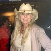 Kathie Darling's photo