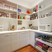 Walk in Pantry