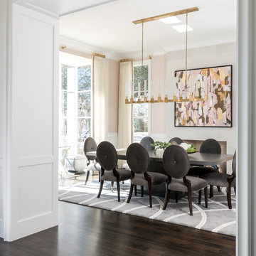 Glam University Park Abode