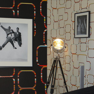 Trendy home theater photo in Nantes