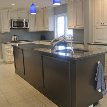 Transitional Kitchens