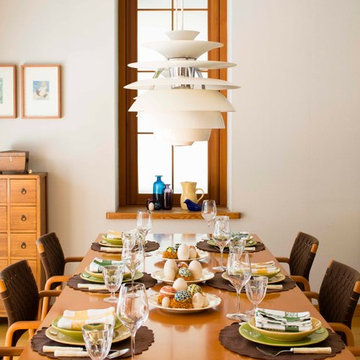 eat well and laugh often/table