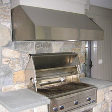 GRILLS