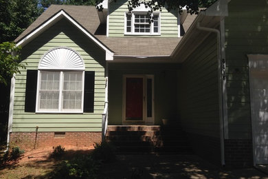 Example of a classic exterior home design in Raleigh