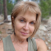 Deborah Ayers's photo