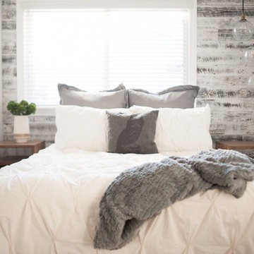 Reclaimed Weathered Wood White